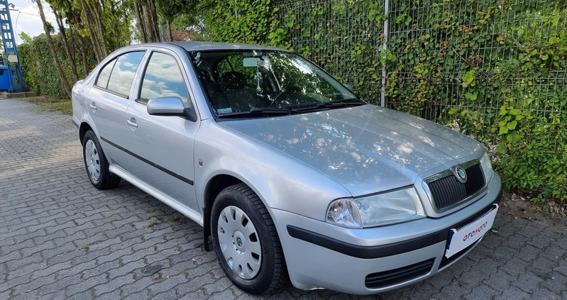 Skoda Octavia cena 12900 przebieg: 265000, rok produkcji 2008 z Warszawa małe 326